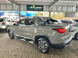 FIAT - TORO - 2023/2023 - Cinza - R$ 149.900,00