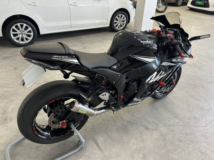 KAWASAKI - NINJA ZX-10R - 2011/2011 - Preta - R$ 51.900,00