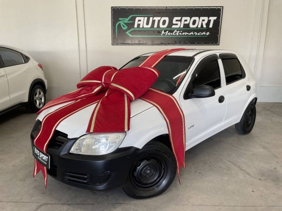 CHEVROLET - CELTA - 2011/2011 - Branca - R$ 21.500,00