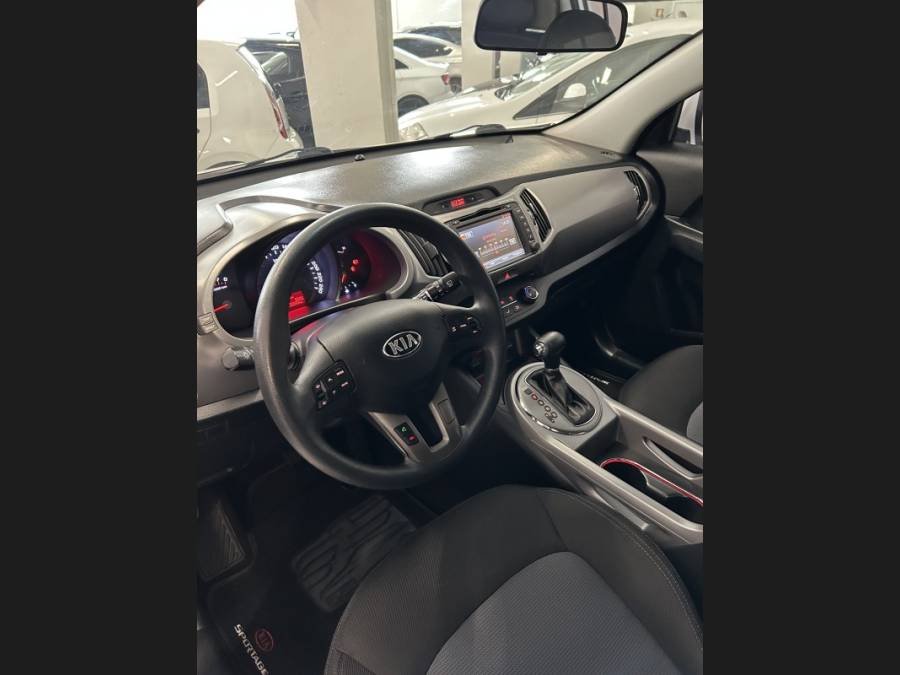 KIA MOTORS - SPORTAGE - 2015/2016 - Branca - R$ 86.900,00