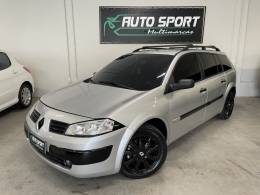 RENAULT - MÉGANE - 2011/2011 - Prata - Sob Consulta